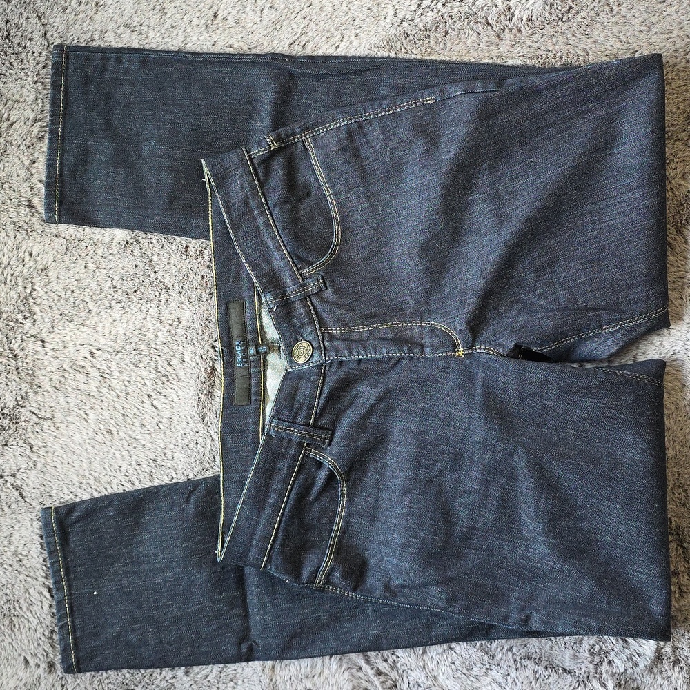Escada Sport Denim gold thread Leah dark wash Straight size 40 / medium / 8